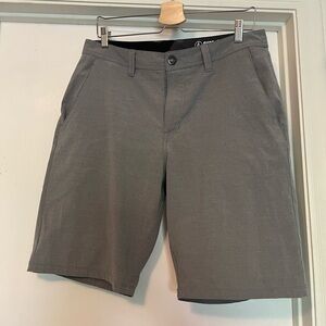 Men 34” Volcom Shorts